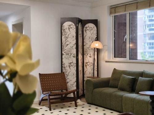 Housing image — Living Room