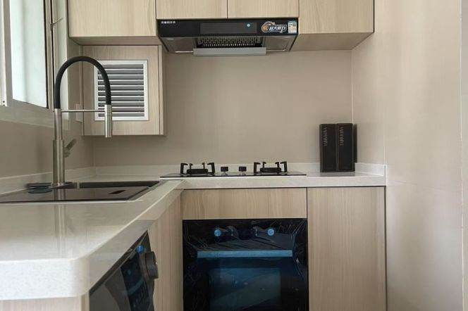 1BR Apartment in Jing'an