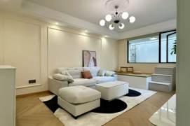 Spacious 1BR Apartment near Xujiahui Park with Terrace (L1/L9/L11)