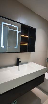 Housing image — Bathroom