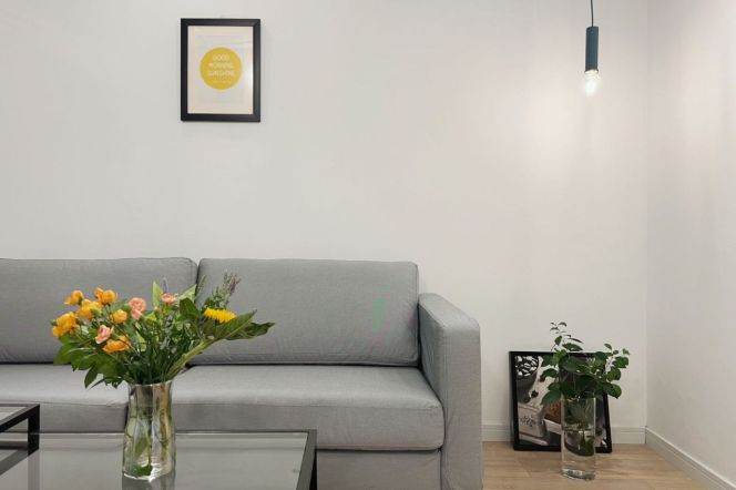 2BR Apartment near Jiangsu Rd Metro (L11/L13)