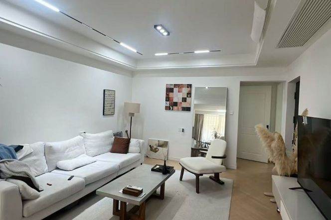 Spacious 1BR Lane House in Old Xuhui (L1/L7/L9)
