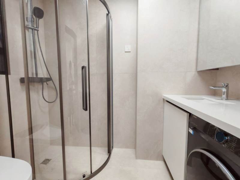 Housing image — Bathroom