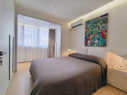 Housing image — Bedroom
