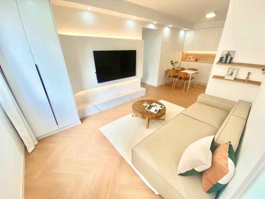 Housing image — Bedroom