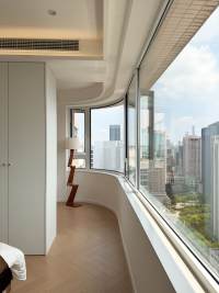 Housing image — Balcony