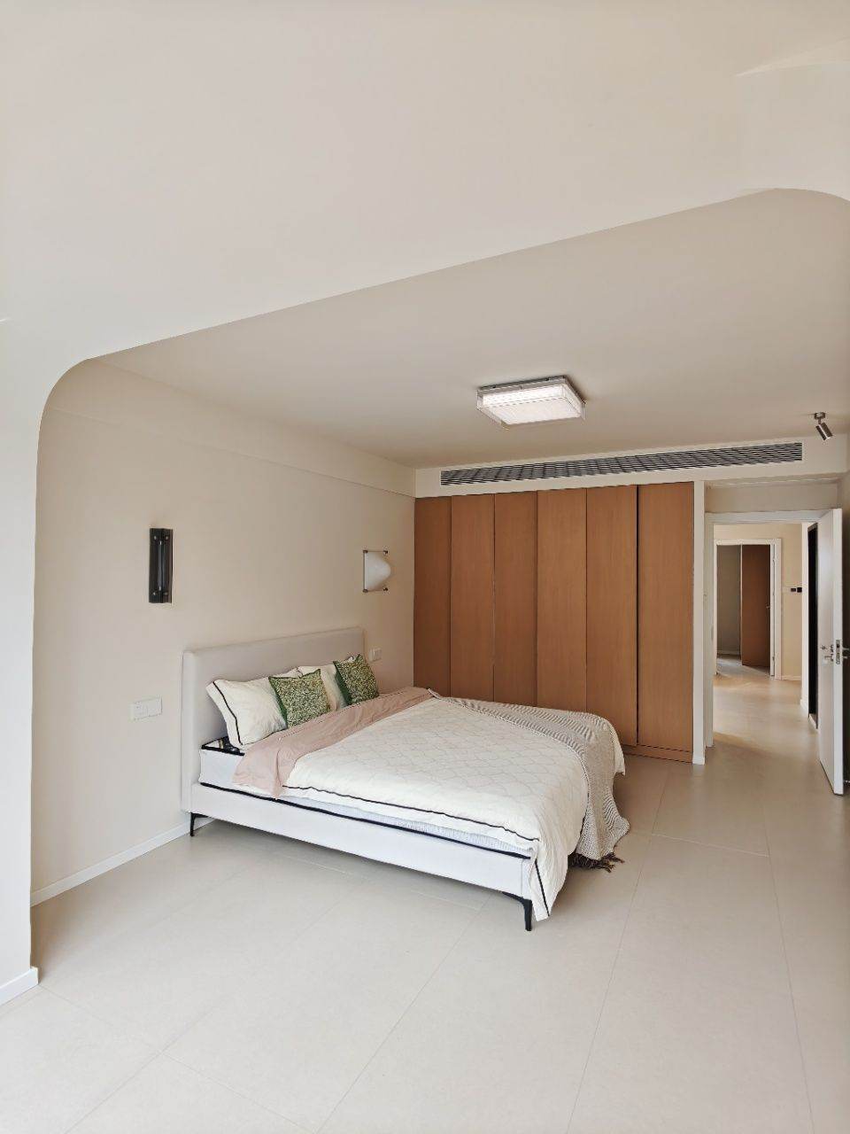Housing image — Bedroom