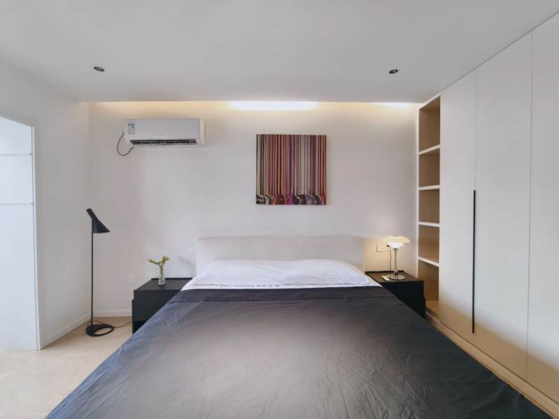 Housing image — Bedroom