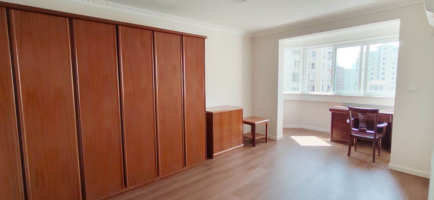 Housing image — Bedroom