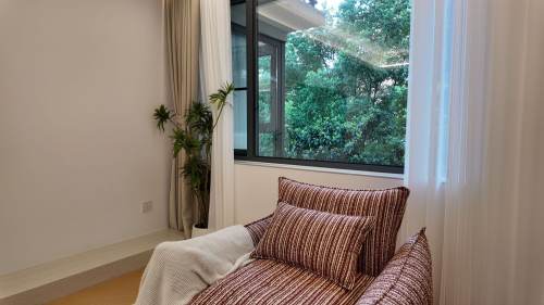 Housing image — Living Room