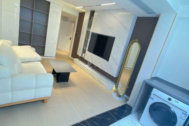 1BR Apartment near Zhongshan Park (L2/L11)