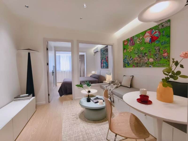 Housing image — Living Room