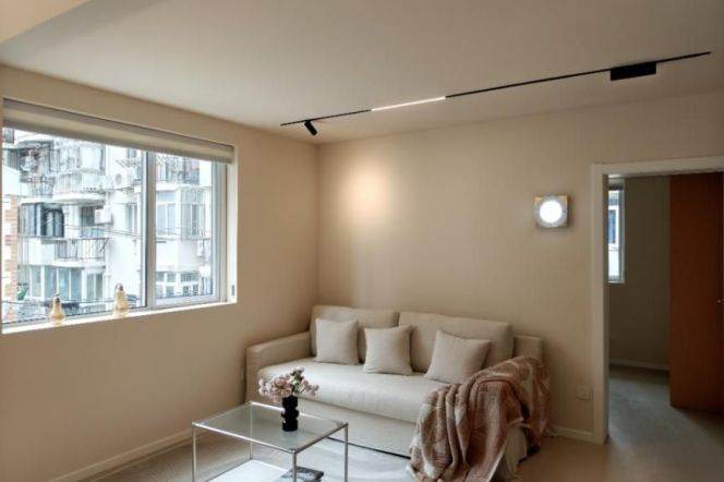 2BR Apartment in Jing'an (L7)