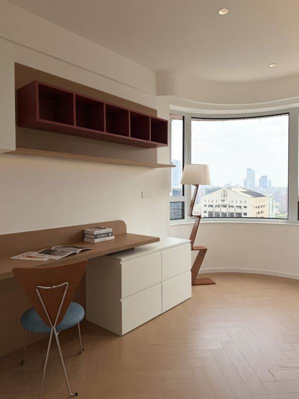 Housing image — Study