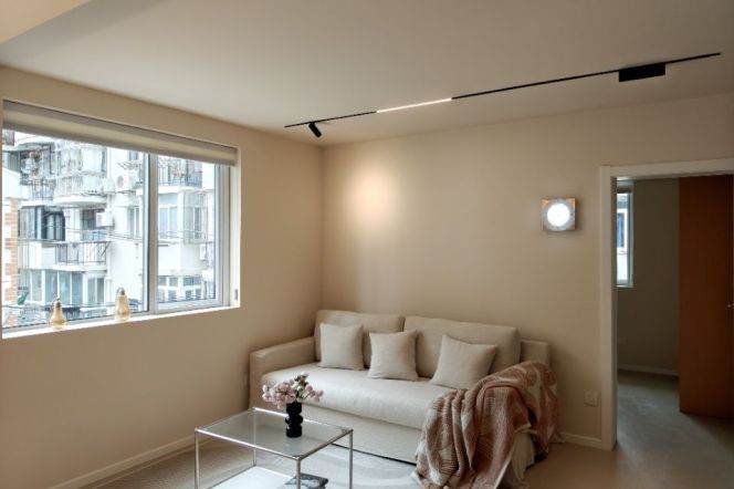 2BR Apartment in Jing'an (L7)