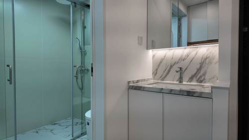 Housing image — Bathroom