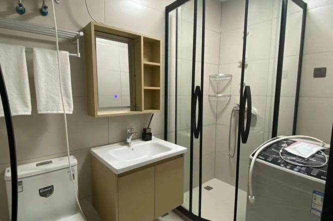 1BR Serviced Apartment