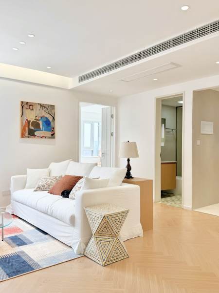 Housing image — Living Room
