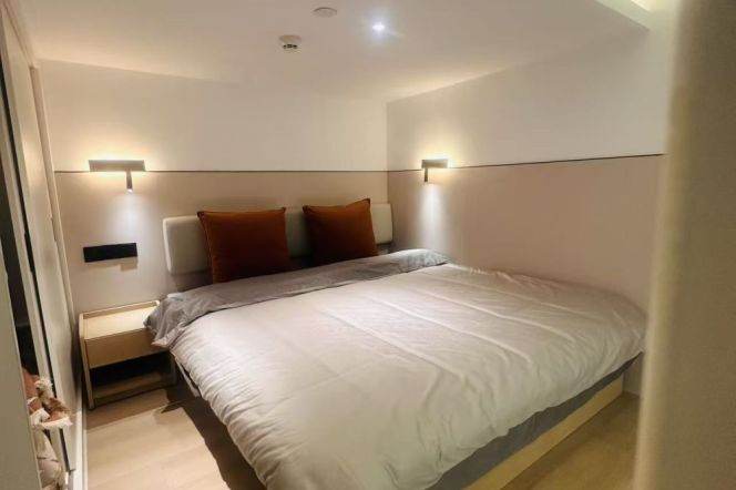 1BR Serviced Apartment (L8)