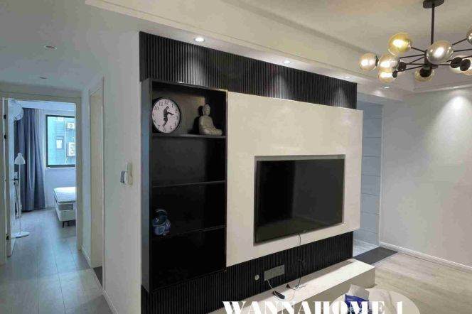 High-Floor 1BR Apartment near Jiangsu Rd Metro (L2/L11)