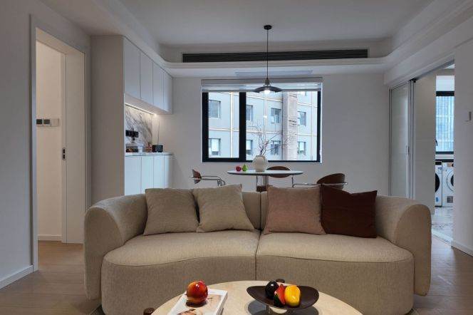 2BR Apartment in Jing'an (L7/L13/L14)