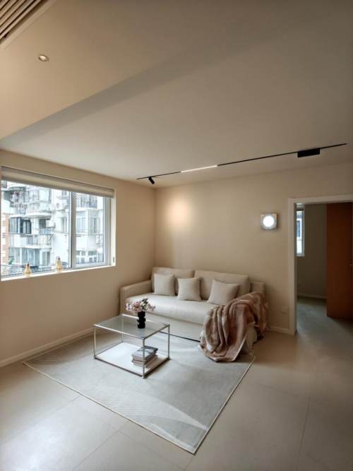 Housing image — Living Room