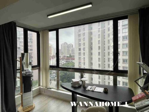 Housing image — Balcony