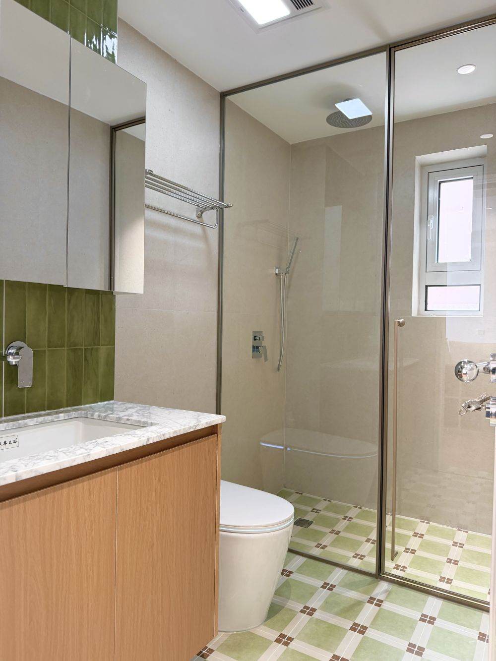 Housing image — Bathroom