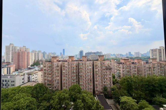 3BR Apartment near Zhongshan Park (L2/L3/L4)