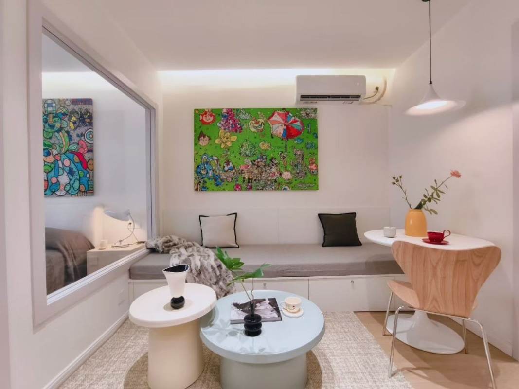 Housing image — Living Room
