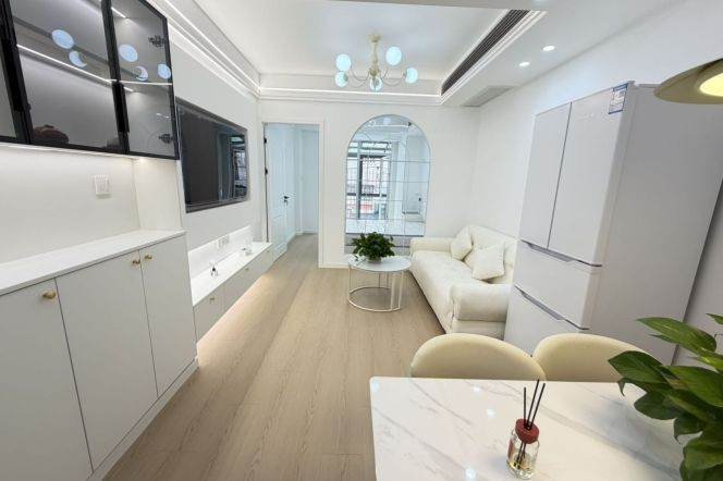 2BR Apartment near Zhongshan Park (L2/L3/L4)