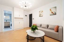 2BR Apartment near Zhenping Rd Metro (L3/L4/L7)