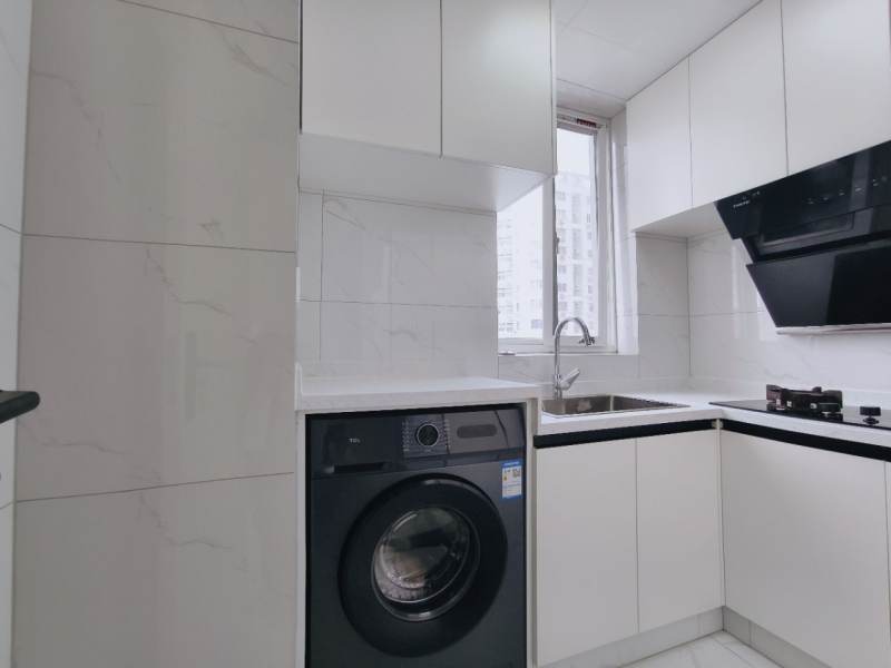 Housing image — Kitchen