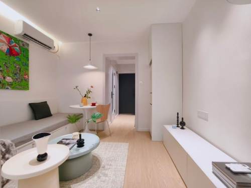 Housing image — Living Room
