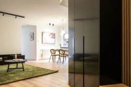 3BR Apartment in Xujiahui (L1/L9/L11)