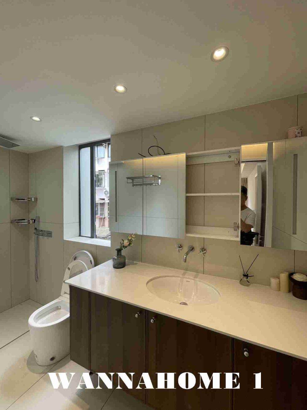 Housing image — Bathroom