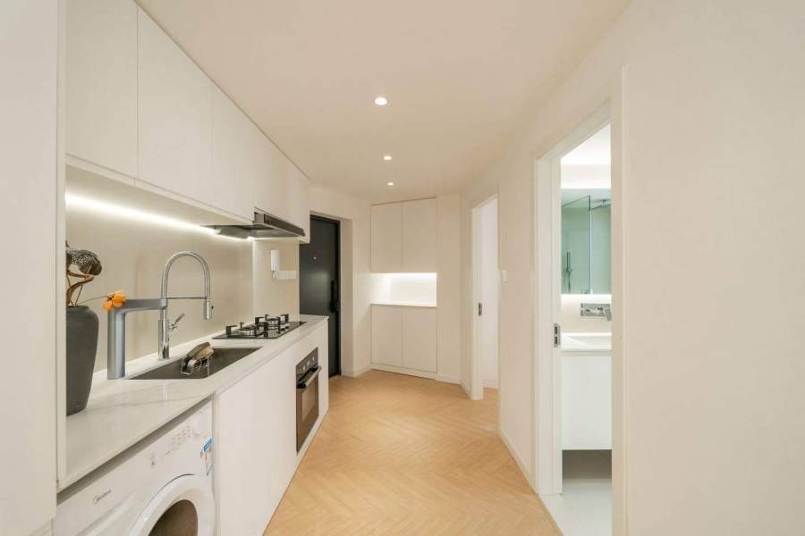 Housing image — Kitchen