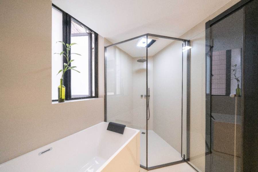 Housing image — Bathroom