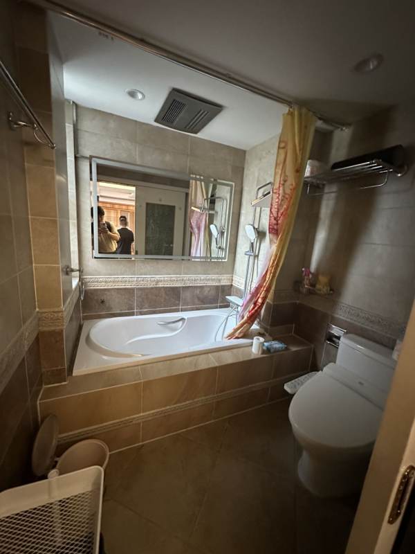 Housing image — Bathroom