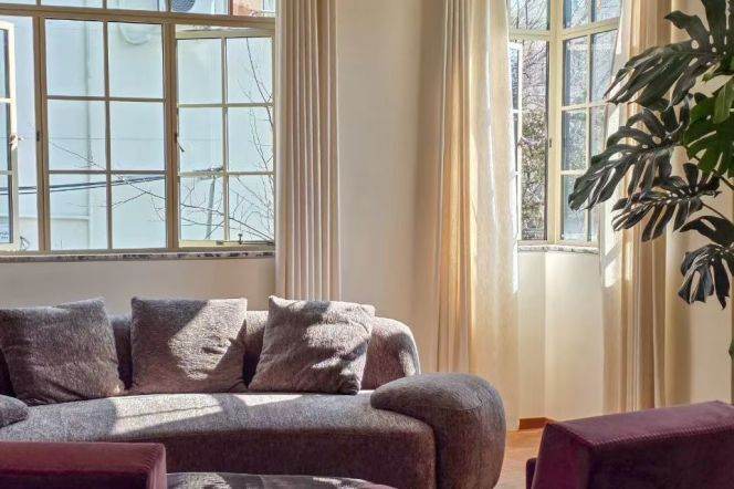 Spacious 2BR Apartment in Old Xuhui (L1/L7)