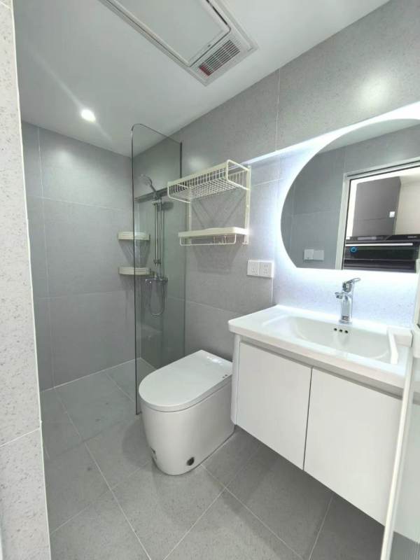 Housing image — Bathroom