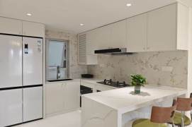 High-Floor 3BR Apartment in Xujiahui (L1/L9/L11)