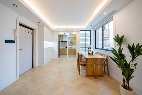 Housing image — Living Room