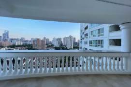 Spacious 3BR Apartment at Mingyuan Century City (L1/L10/L12)