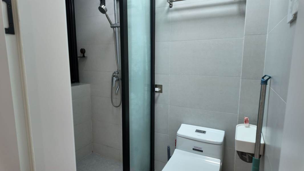 Housing image — Bathroom