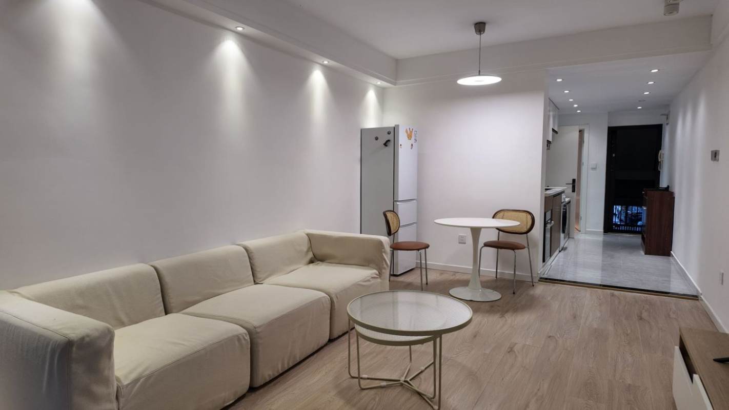Housing image — Living Room