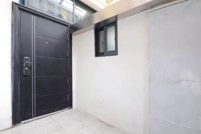1BR Lane House near Jiashan Rd Metro (L1/L10/L12)