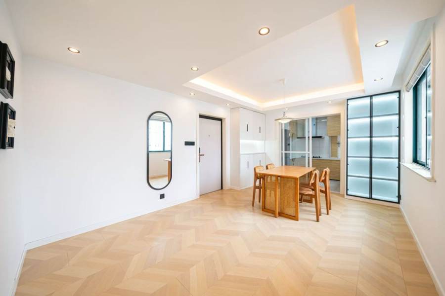 Housing image — Dining Area