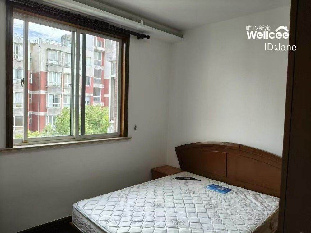 Housing image — Bedroom