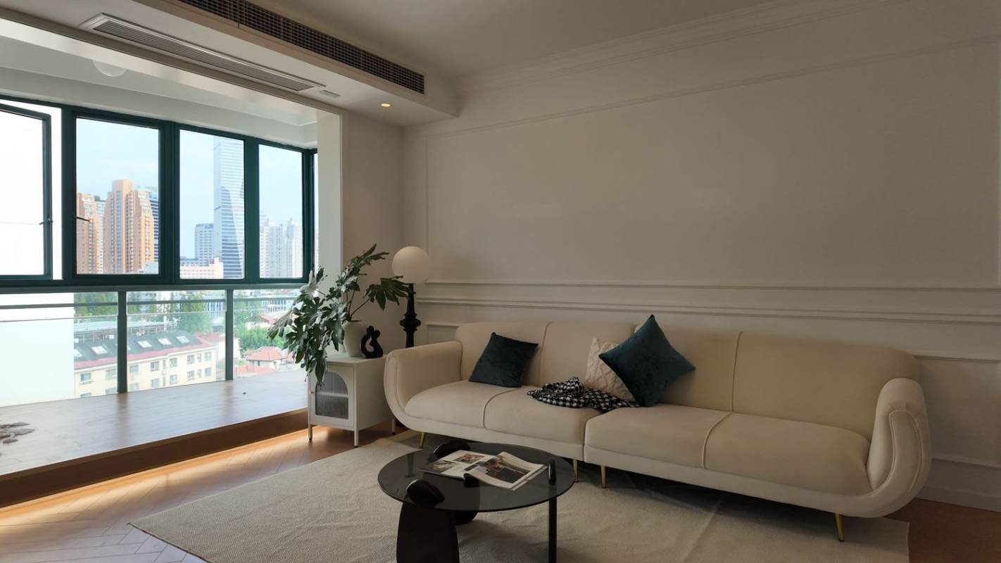 Housing image — Living Room